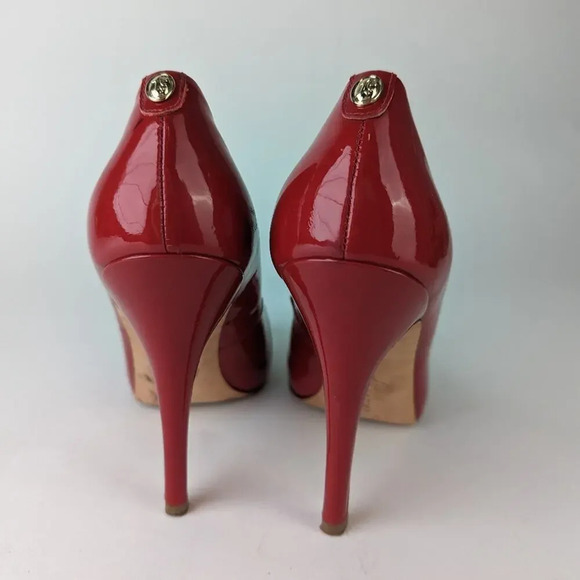 Ivanka Trump Kimo Patent Leather Platform Pump 8.5 - Picture 4 of 8